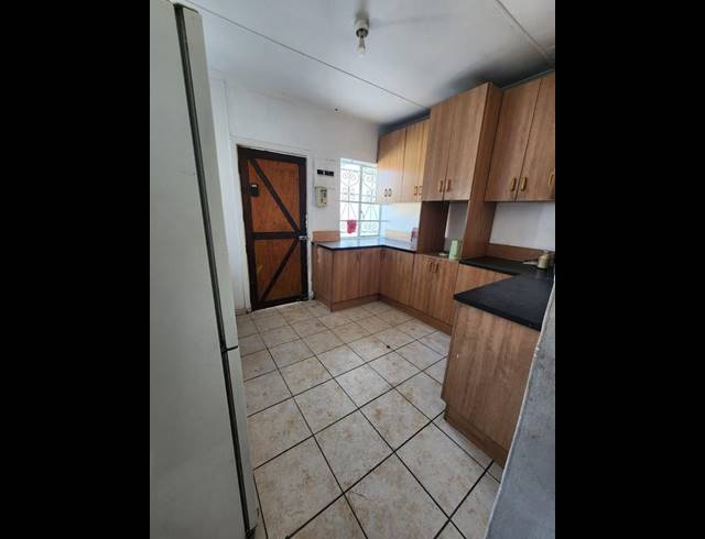 3 BEDROOM HOUSE FOR SALE IN KORSTEN